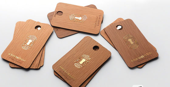 목재 RFID 호텔 방 키 카드 86x54mm 1.1-1.2mm 두께 커스터마이징