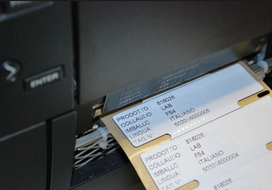 회사 로고 UHF RFID 라벨 공급망의 금속 또는 비 금속에 태그