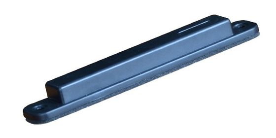 부드러운 반짝이는 표면 플라스틱 UHF RFID 라벨 금속 방지 수동 RFID 태그 장거리