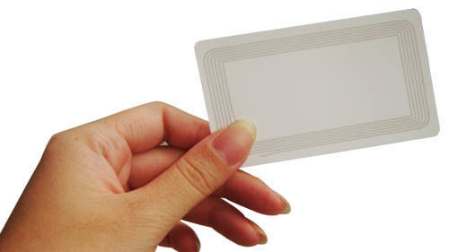 OEM 로고 RFID 종이 티켓 85x54mm 코팅 된 종이 RFID 카드 티켓 13.56Mhz