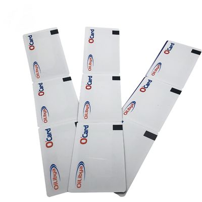 86x54mm 열차 종이 RFID 티켓 빈 13.56MHz 매트 또는 반짝이는 마무리