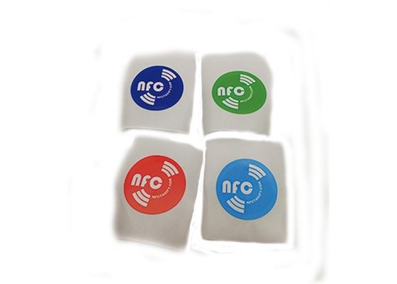 사용자 지정 인쇄 HF RFID 칩 스티커 원형 접착 라벨 13.56 MHz 주파수