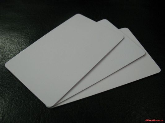 540 바이트 메모리 PVC NFC RFID 카드 13.56MHz 0.8mm-0.84mm 두께